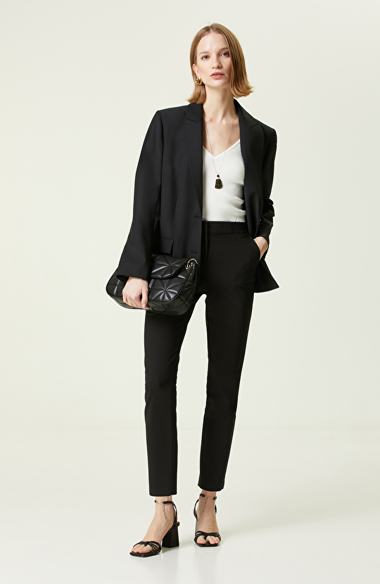 Ekru Askılı V Yaka Triko Atlet