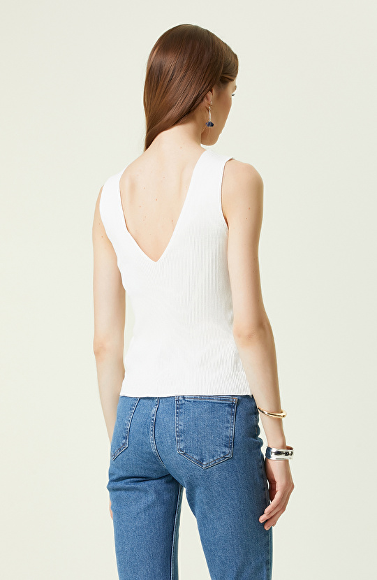 Ekru Askılı V Yaka Triko Atlet