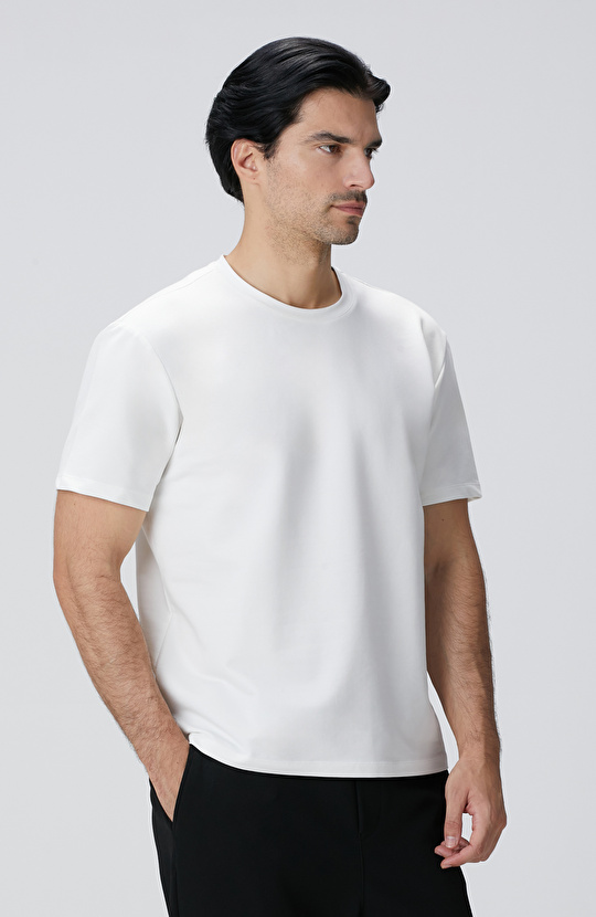 N-Tech Kırık Beyaz Basic T-shirt