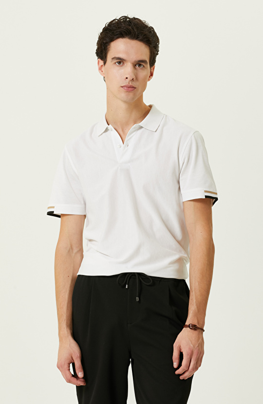 Beyaz Polo Yaka T-Shirt