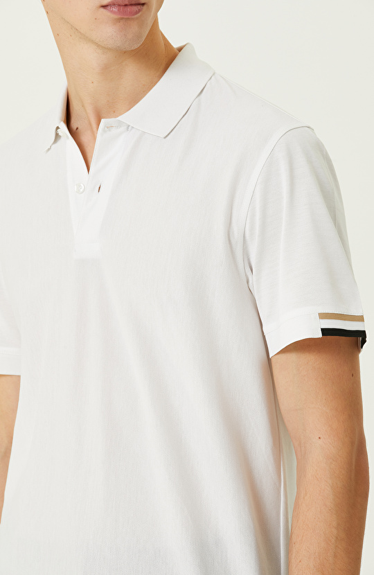 Beyaz Polo Yaka T-Shirt