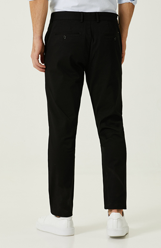 Siyah Düz Paça Casual Pantolon