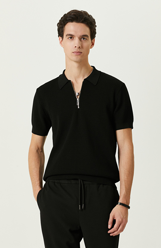 Siyah Polo Yaka Kısa Kollu Triko Kazak