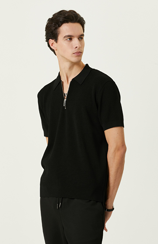 Siyah Polo Yaka Kısa Kollu Triko Kazak