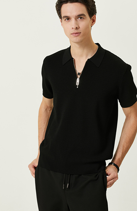 Siyah Polo Yaka Kısa Kollu Triko Kazak