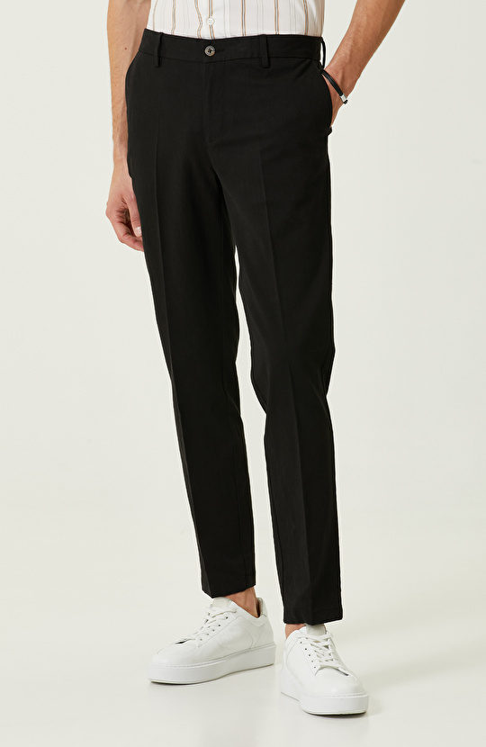 Siyah Düz Paça Pantolon