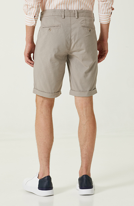 Bej Diyagonal Duble Paça Şort