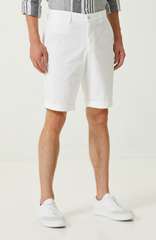 Beyaz Duble Paça Şort