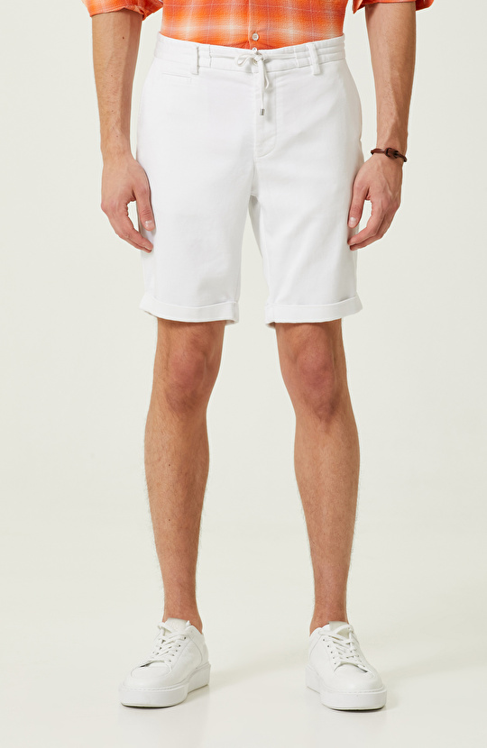 Beyaz Duble Paça Şort