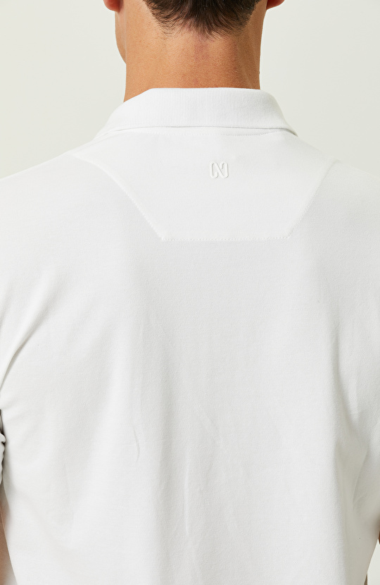 Beyaz Polo Yaka T-Shirt