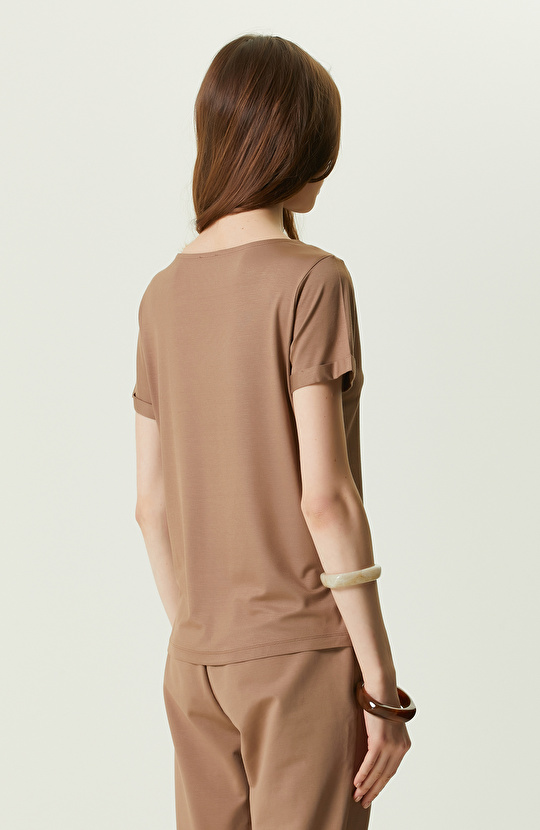 Vizon Kısa Kollu V Yaka T-shirt