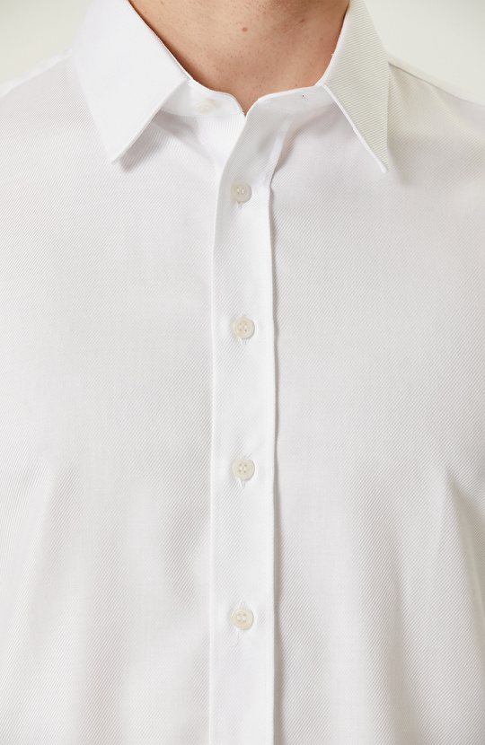 Beyaz Non-Iron Diyagonal Gömlek