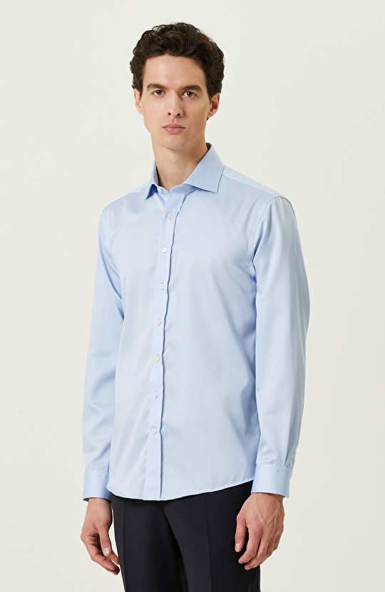 Non-Iron Açık Mavi Yarım İtalyan Yaka Gömlek