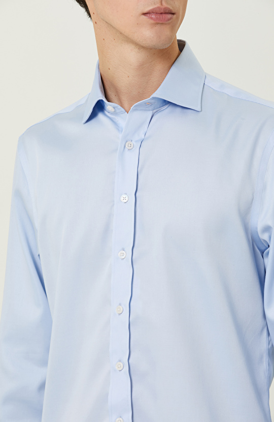 Non-Iron Açık Mavi Yarım İtalyan Yaka Gömlek