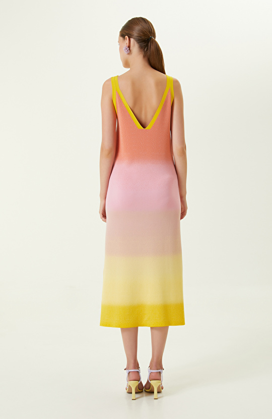 Pembe Degradeli Triko Elbise