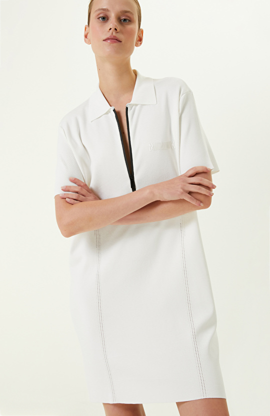 Beyaz Kısa Kollu Triko Elbise