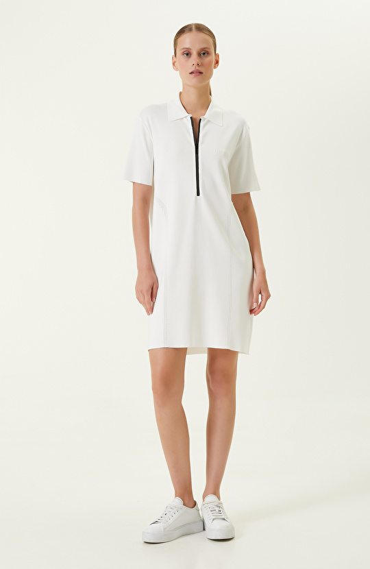 Beyaz Kısa Kollu Triko Elbise