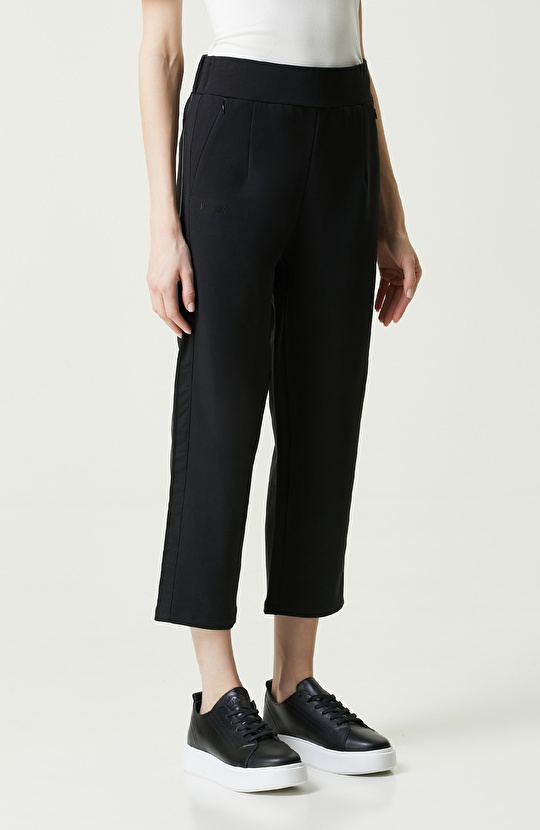 N-Tech Siyah Düz Paça Yan Cep Fermuarlı Eşofman