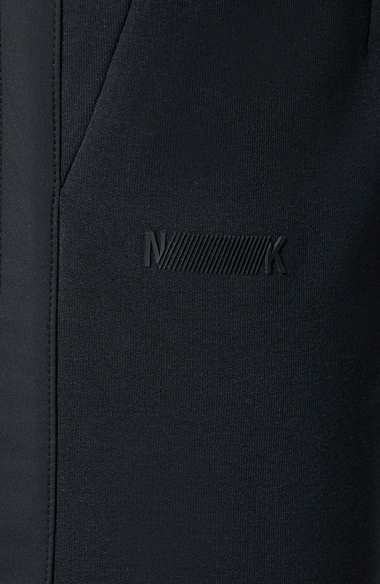 N-Tech Siyah Düz Paça Yan Cep Fermuarlı Eşofman