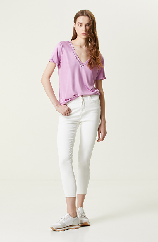 Pembe Kısa Kollu V Yaka T-shirt