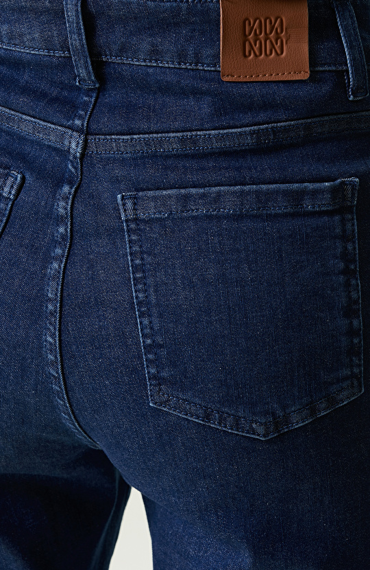 Koyu İndigo Mavi Denim Pantolon