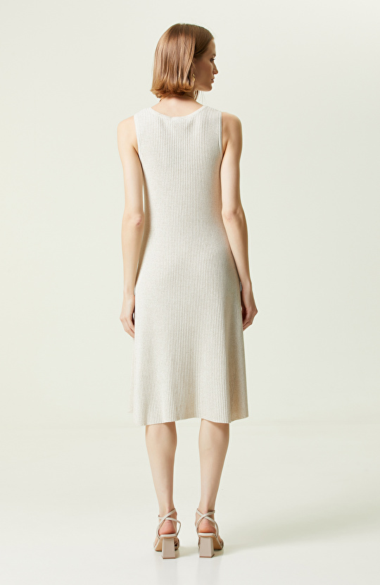 Naturel Ajurlu Kare Yaka Elbise