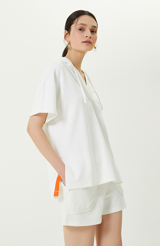 N-Tech Kırık Beyaz Kapüşonlu Sweatshirt