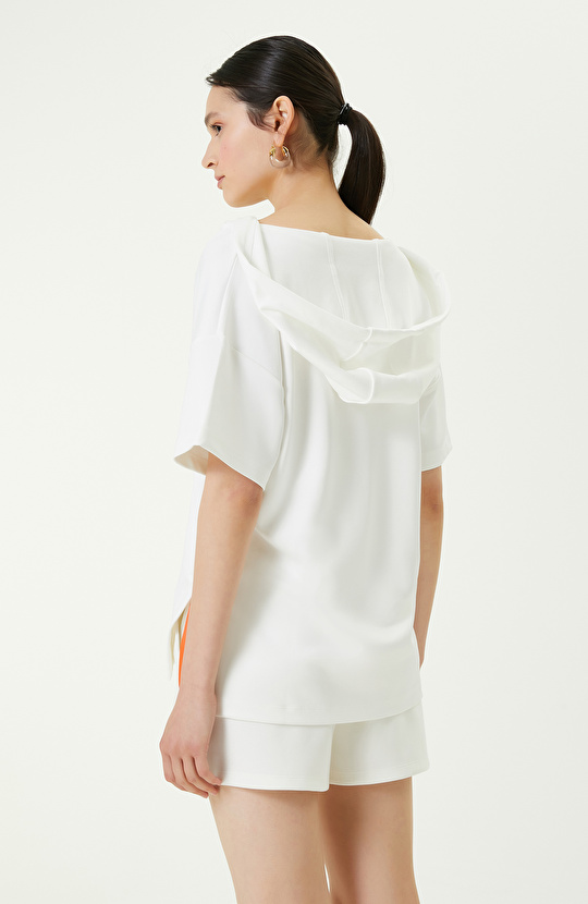 N-Tech Kırık Beyaz Kapüşonlu Sweatshirt