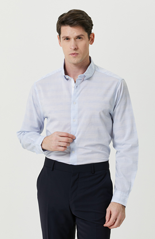 Alttan Britli Yaka Mavi Çizgili Gömlek