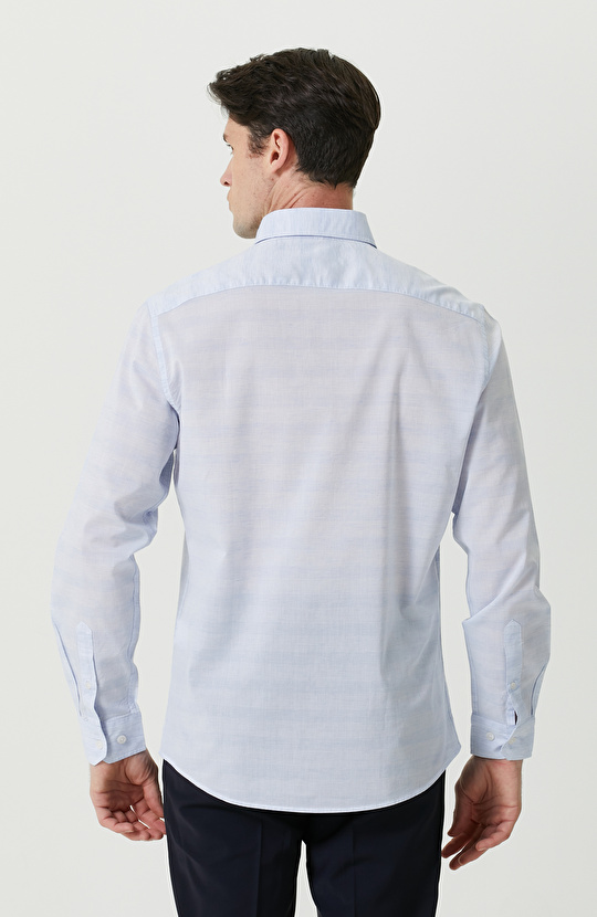 Alttan Britli Yaka Mavi Çizgili Gömlek