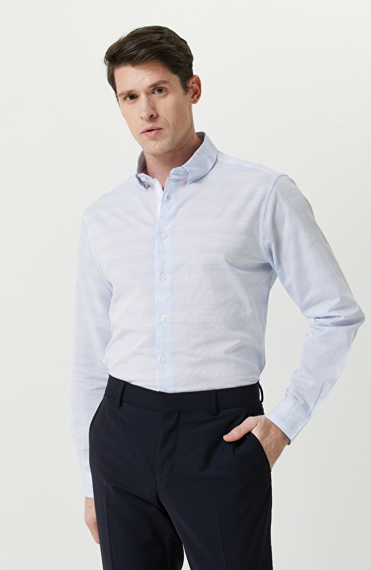 Alttan Britli Yaka Mavi Çizgili Gömlek