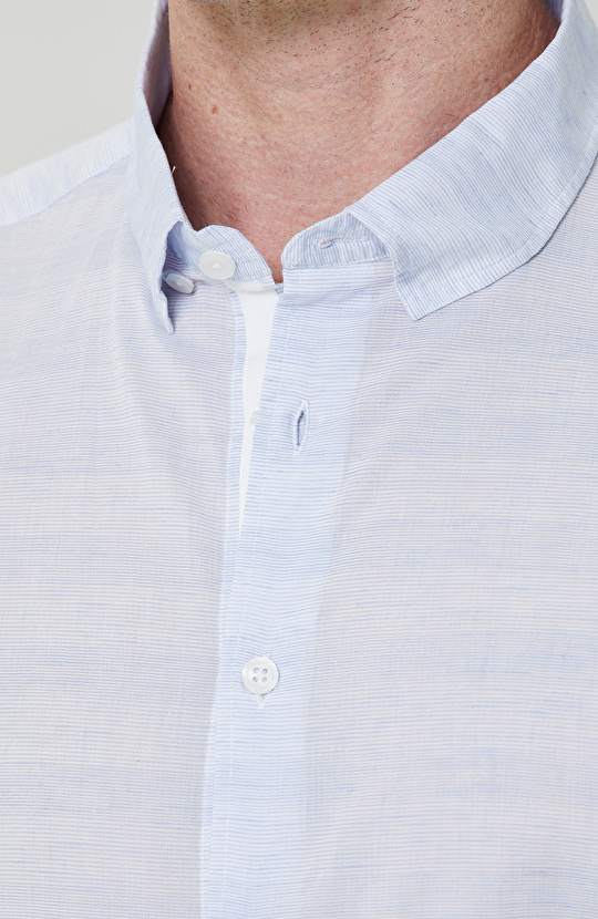 Alttan Britli Yaka Mavi Çizgili Gömlek