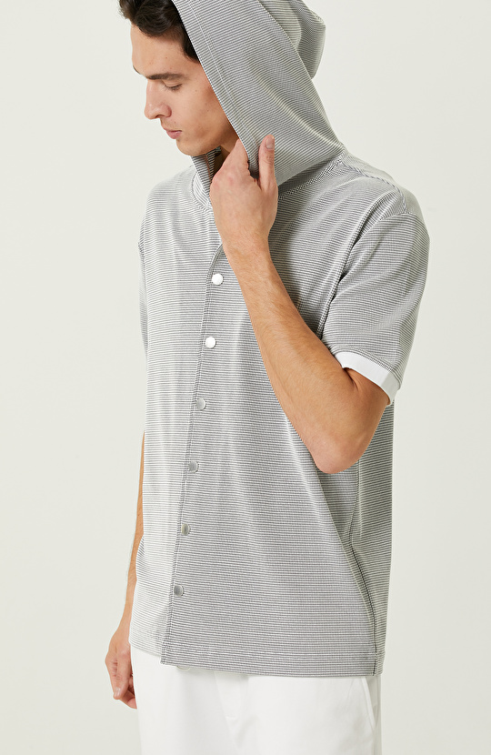 Siyah Beyaz Desenli  Gömlek