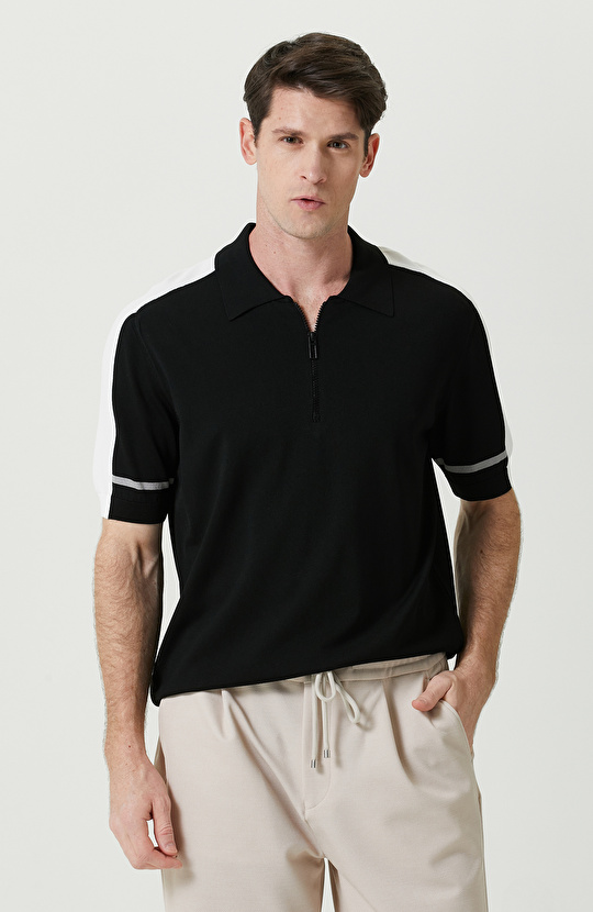 Siyah Beyaz Kısa Kollu Polo Yaka Kazak