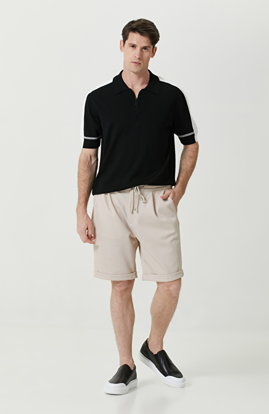 Siyah Beyaz Kısa Kollu Polo Yaka Kazak