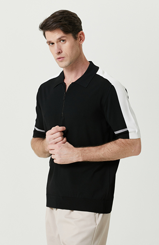 Siyah Beyaz Kısa Kollu Polo Yaka Kazak