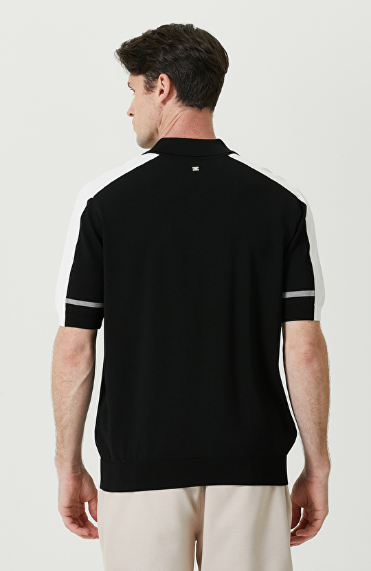 Siyah Beyaz Kısa Kollu Polo Yaka Kazak