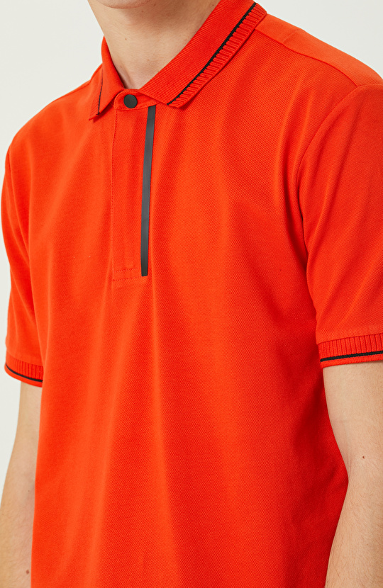 Turuncu Fermuarlı Polo Yaka T-Shirt
