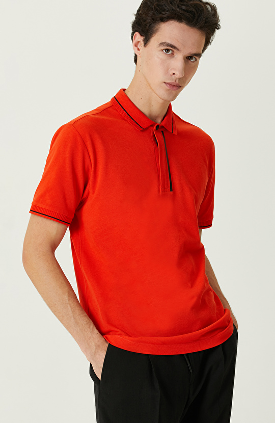 Turuncu Fermuarlı Polo Yaka T-Shirt