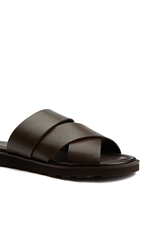 Kahverengi Erkek Deri Terlik