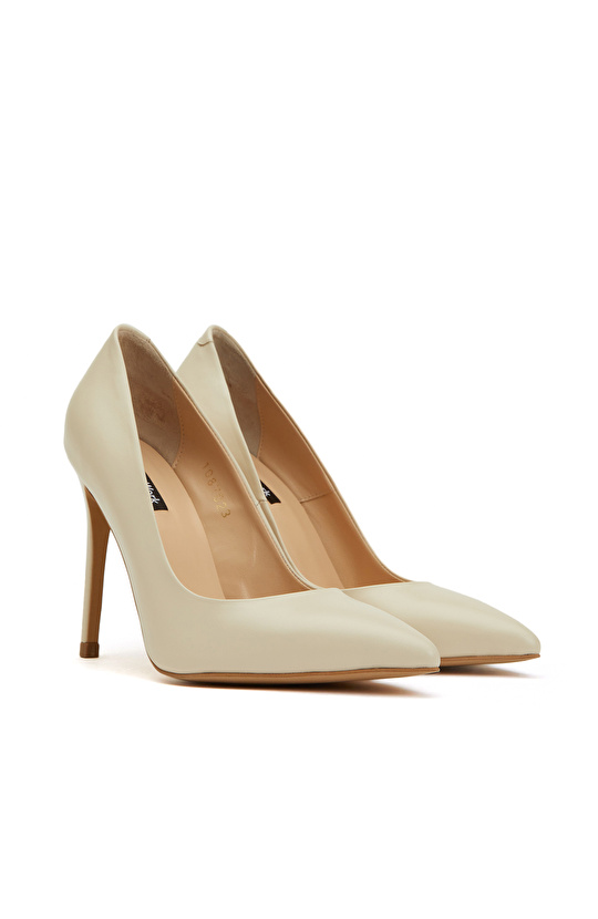 Kırık Beyaz Deri Stiletto
