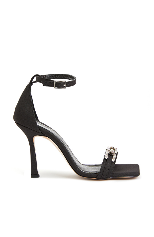 Siyah Kadın Deri Sandalet