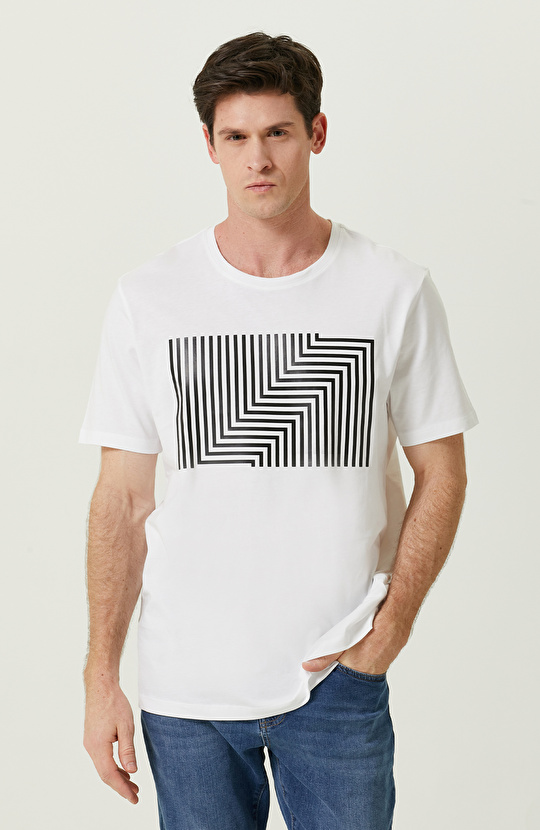 Beyaz Baskılı Kısa Kollu T-shirt