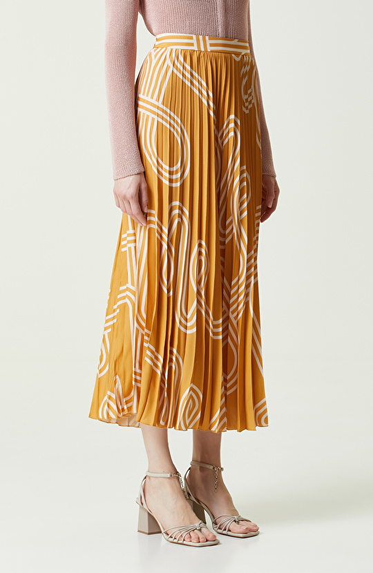 Safran Diz Boyu Dokuma Etek