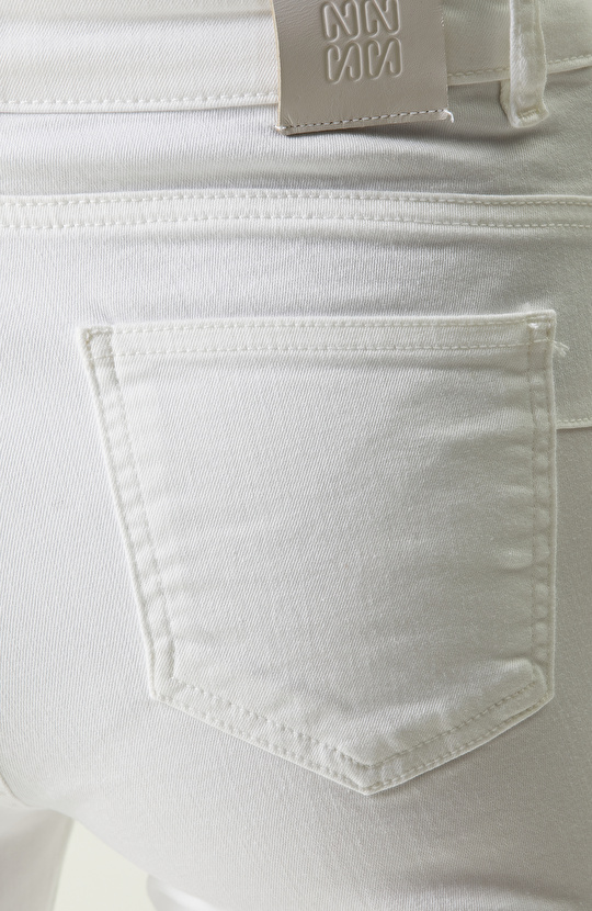 Beyaz Denim Pantolon