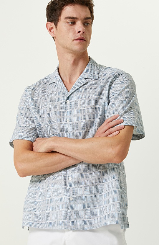 Mavi Beyaz Pamuklu Kısa Kollu Gömlek