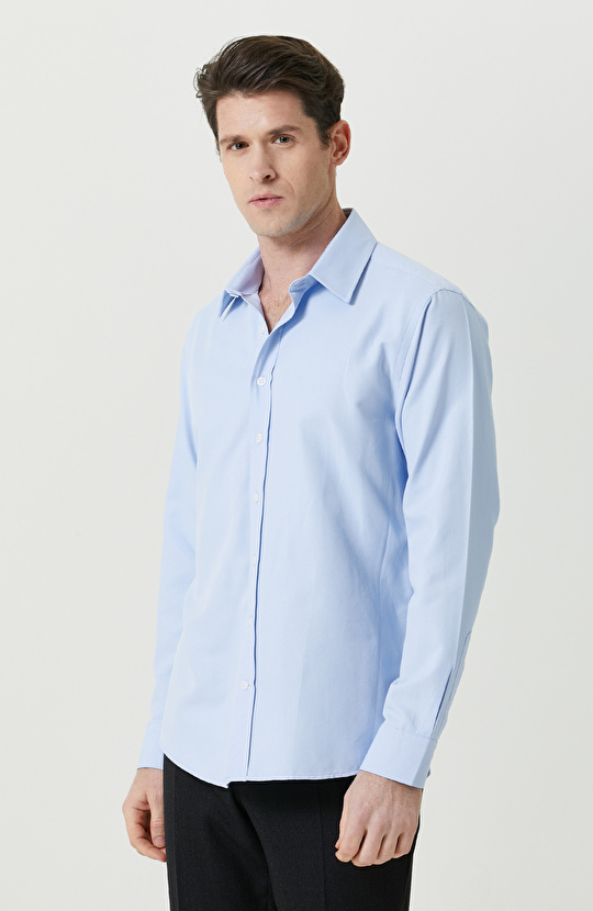 Açık Mavi Klasik Yaka Uzun Kollu Gömlek