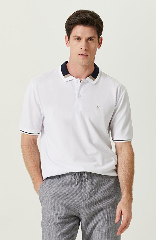Kısa Kollu Beyaz Polo Yaka Tshirt