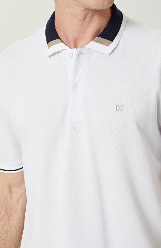 Kısa Kollu Beyaz Polo Yaka Tshirt