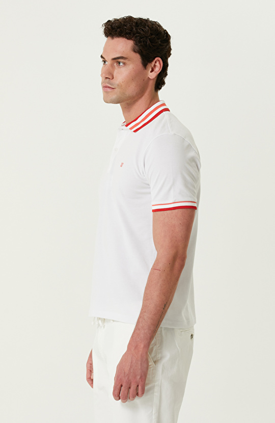 Beyaz Ribanalı Kısa Kollu Polo Yaka Tshirt